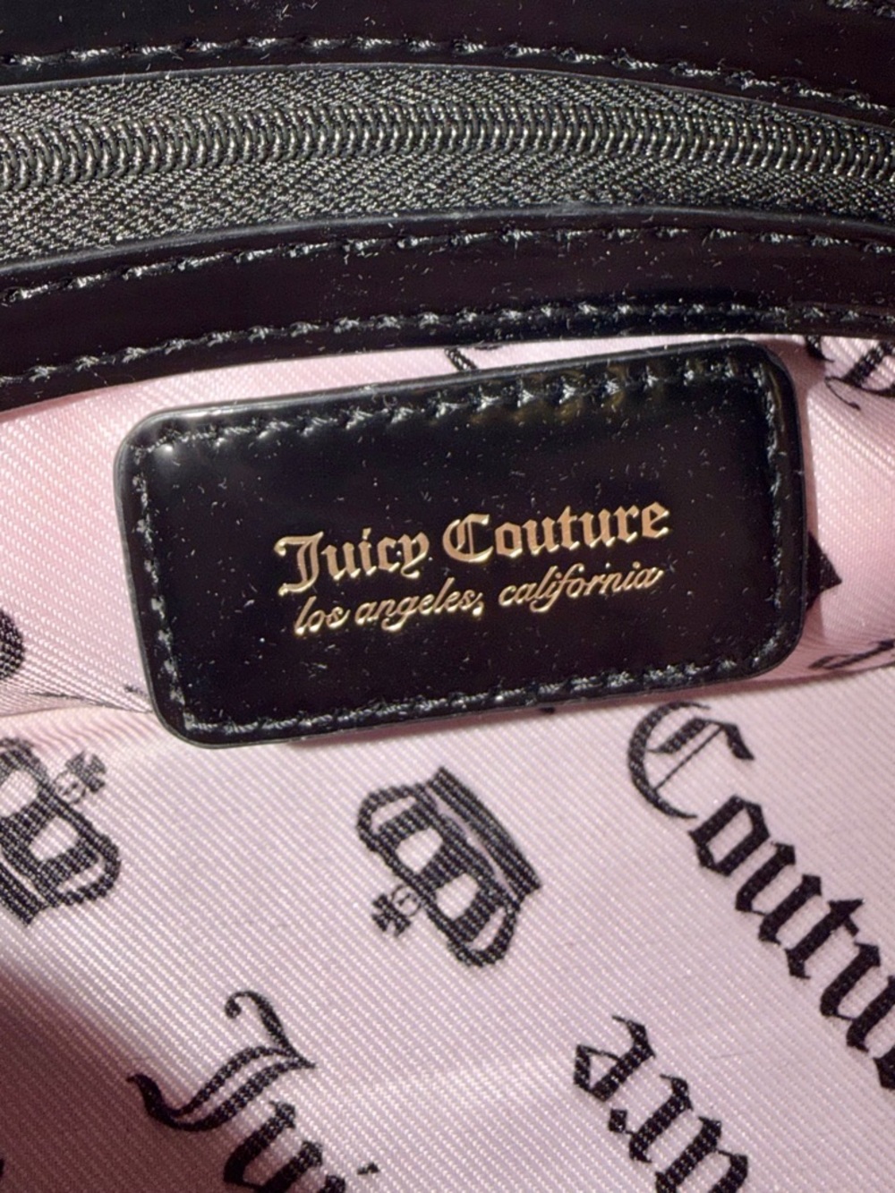 Juicy Couture - Black Patent Shoulder Bag with Gold Chain and Heart Charms - Picture 8 of 9